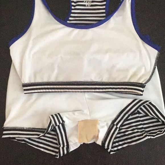 Varsity Spirit Cheerleading/Dance Set - Picture 8 of 8